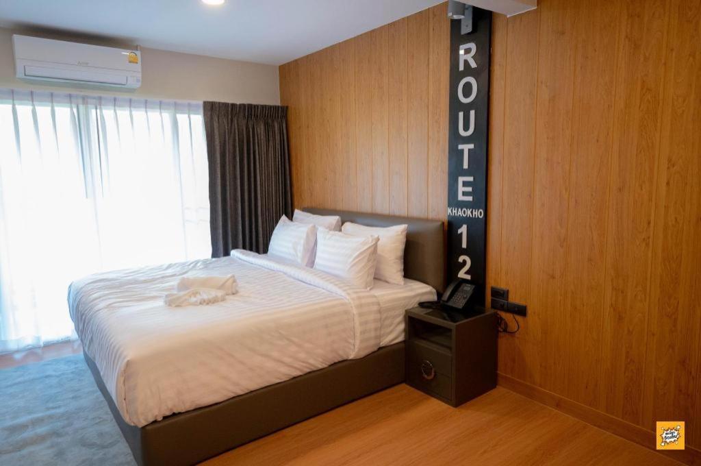 Route12 Hotel Khao Kho Exterior photo